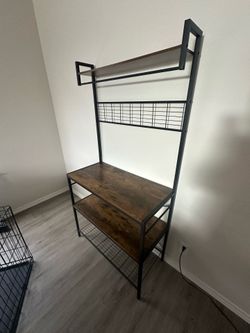 Bakers rack