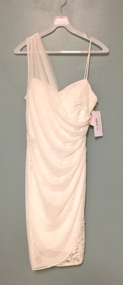 David’s Bridal Wedding Dress Ivory Polyester Size 8 NWT