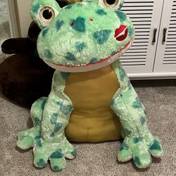 Valentines Day Frog Plush 