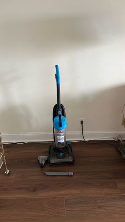 BISSELL vacuum cleaner