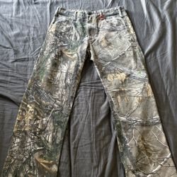 camo pants 