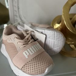 New! With Tags! Baby Puma Sneakers! Size US 5C 
