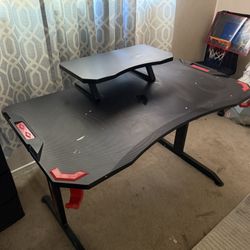 gaming table 