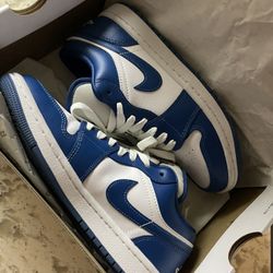 Low Retro Blues