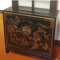 Drexel Heritage Black Lacquer Chinoiserie Style Cabinet
