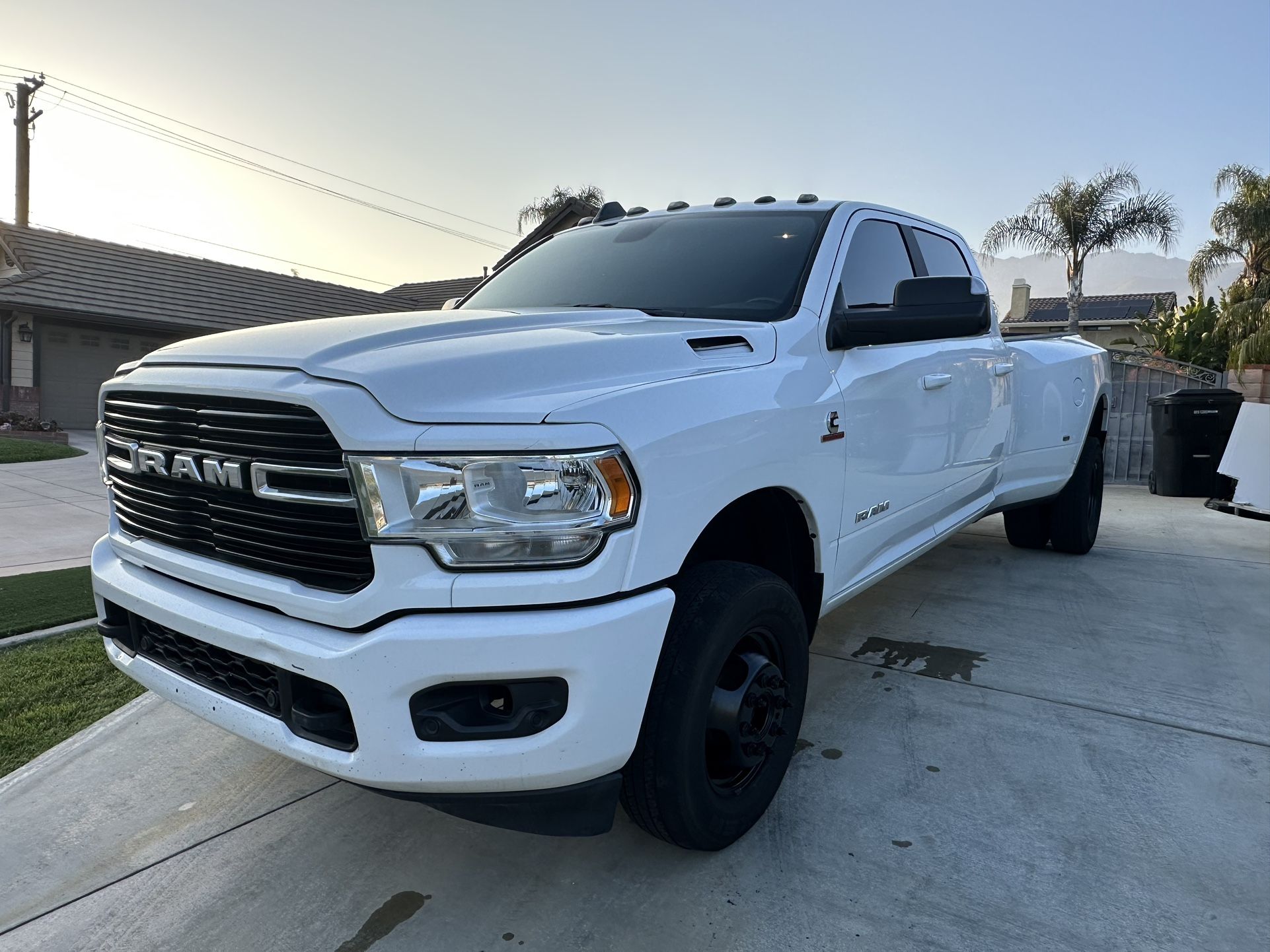2020 Ram 3500 big horn