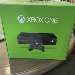 Xbox One With 3 Games