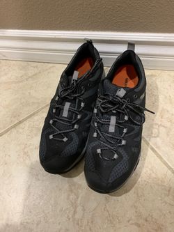 Men’s size 12 Merrell shoes
