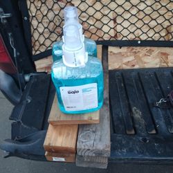 Gojo  pomberry Foam Handwash