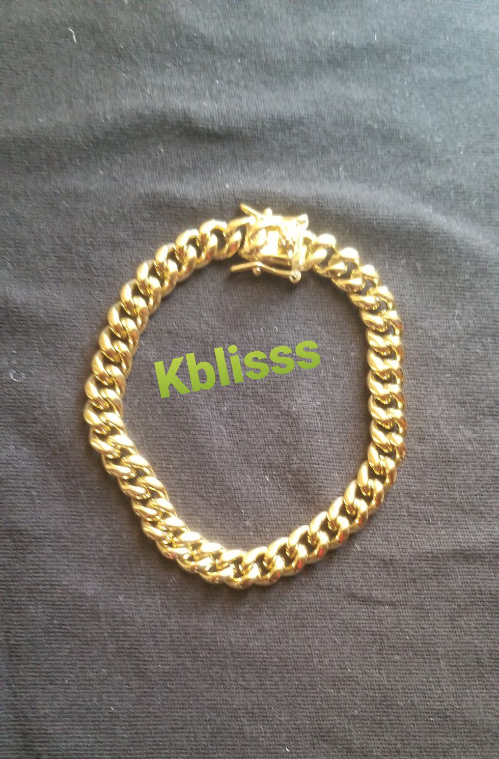 🔥🔥🔥14k Gold Plated Miami Cuban Link Bracelet... Available for Pick up or Delivery 🚚🚗