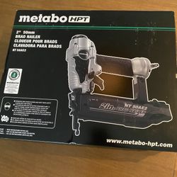 New/Sealed Metabo HPT 18- Gauge 2 inch Finish Lightweight Brad Nailer Kit NT50AE2