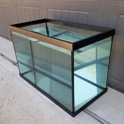 20 Gallon Fish Tank & Flattened Glass Marbles 