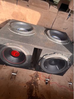 4 12 inch Subwoofers in Ported Enclosure Box make an offer