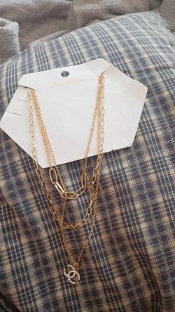 Gold Layered Chain Necklace Set