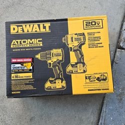 Dewalt Atomic 20v combo kit