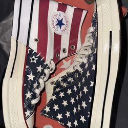 Converse “USA Flag”
