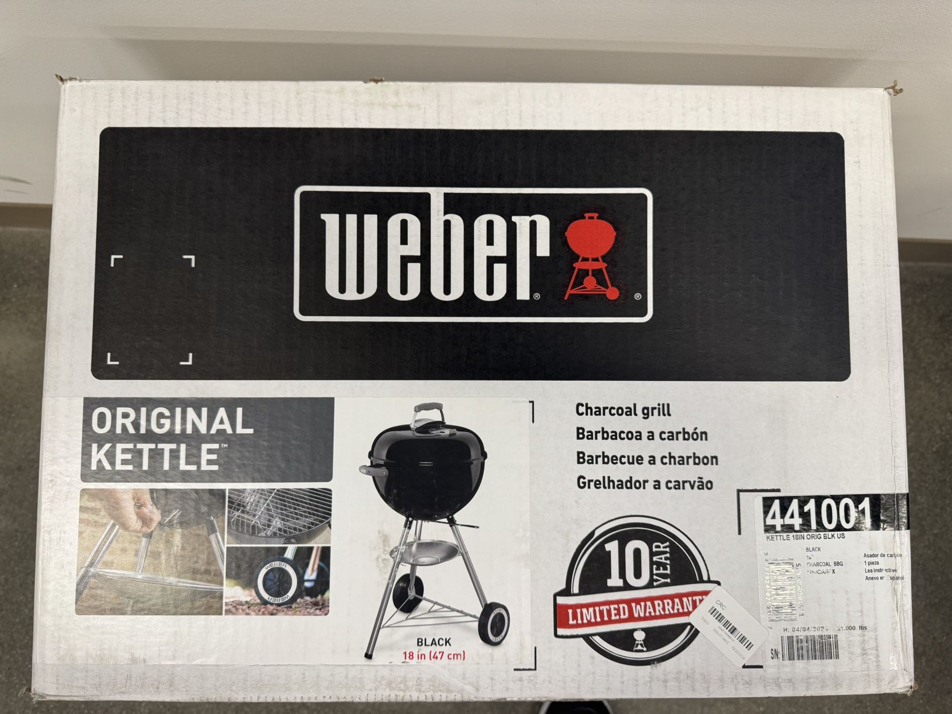 NEW - Weber 18" Original Kettle Charcoal Grill 441001 Black: Porcelain-Enamel Lid, Weather-Resistant