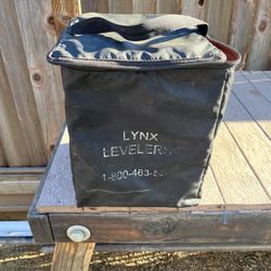 Lynx Leveling Blocks