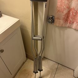 Crutches - FREE!
