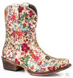 Cute Floral Boots