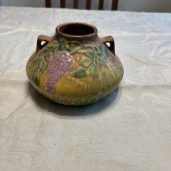 Roseville Wisteria Pottery - From 1933