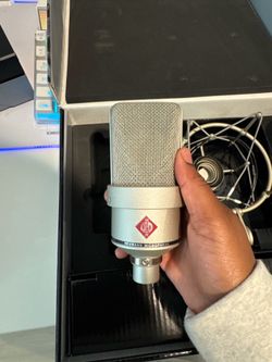 Neumann TLM 103 Studio Mic