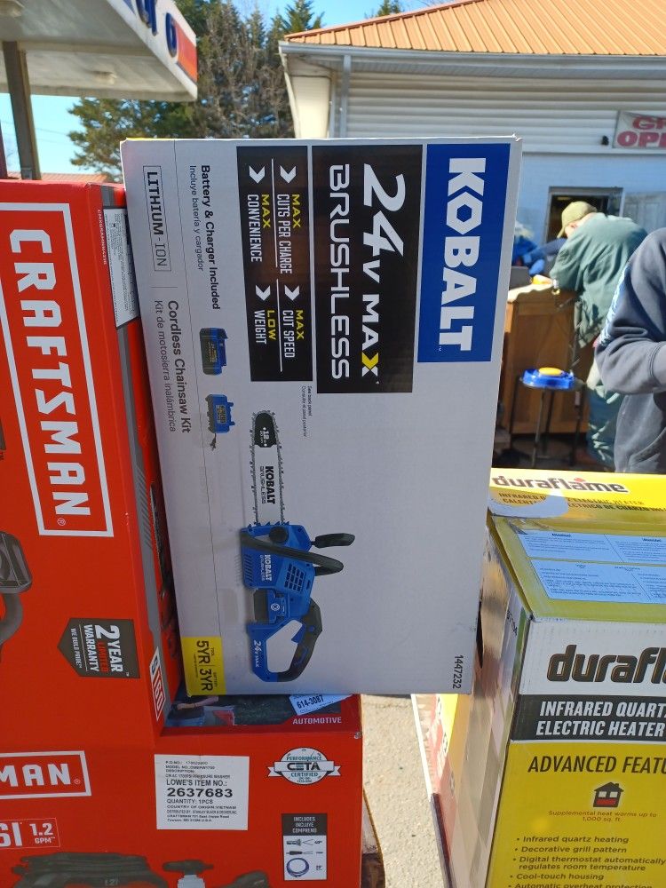 Kobalt 24 Volt Max Brushless Cordless Chainsaw Kit