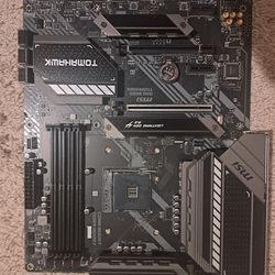 MSI TOMOHAWK B550