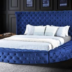 QUEEN VELVET STORAGE PLATFORM BED NEW IN BOX