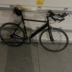 Cervélo User Model Color Black