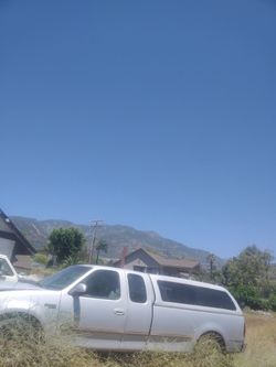 1998 Ford f150 V8  4.6 eng auto trans for parts