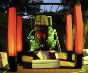 🔥 TIKI Mask Foam Sculpture (4' x 8') – Lights Up! Perfect for Parties 🔥