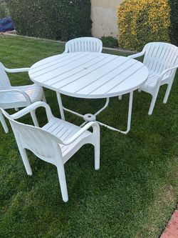 Pierre Paulin Allibert Dangari vintage patio set