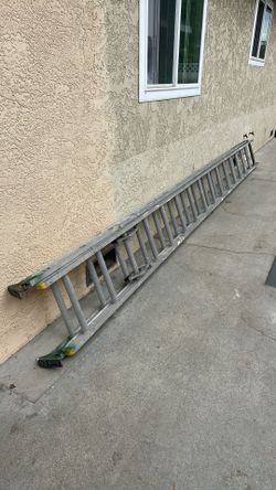 32 feet ladder