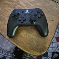 Nintendo  Switch Cordless Controller 