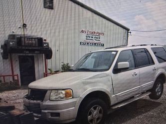 FOR PARTS 2005 FORD EXPEDITION