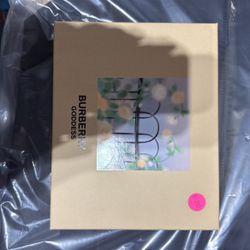 Burberry Goddess Perfume Set