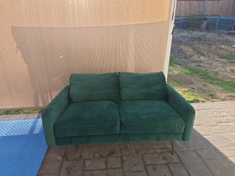 Wayfair Emareld Green  Velvet love seat