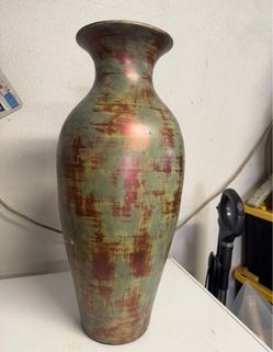Bronze metal decorative vase