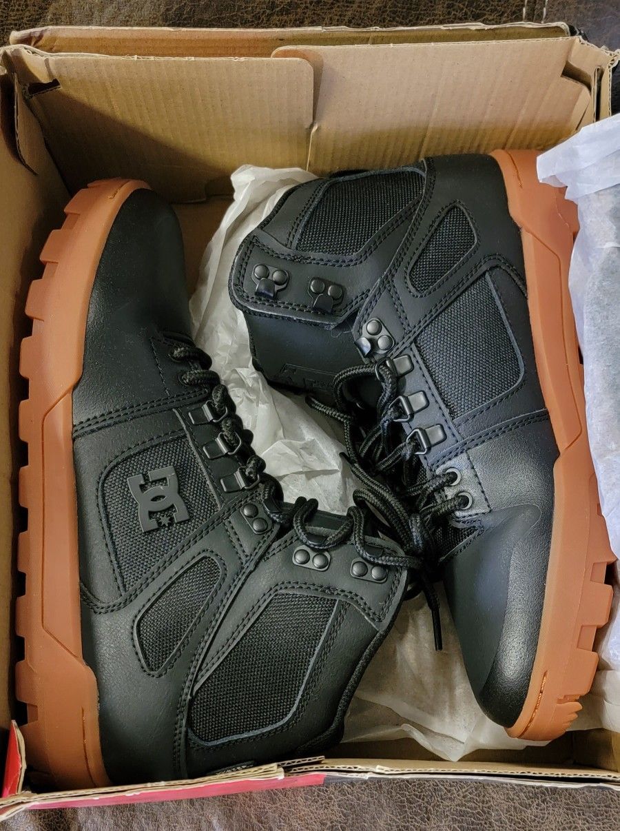 DC Pure High Top Black & Gum Work Boot