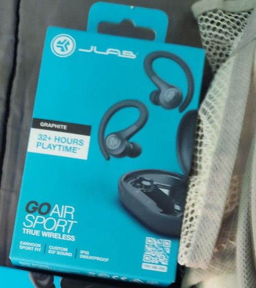 Earbuds Brand New