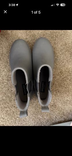 women’s sperry boots 