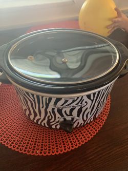 Crock pot (small)