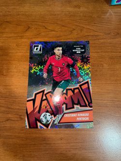2025-26 PANINI DONRUSS ROAD TO FIFA WORLD CUP 26 OVERSIZED CRISTIANO RONALDO KABOOM CARD