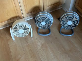 Lot Of 3 Desk Fans