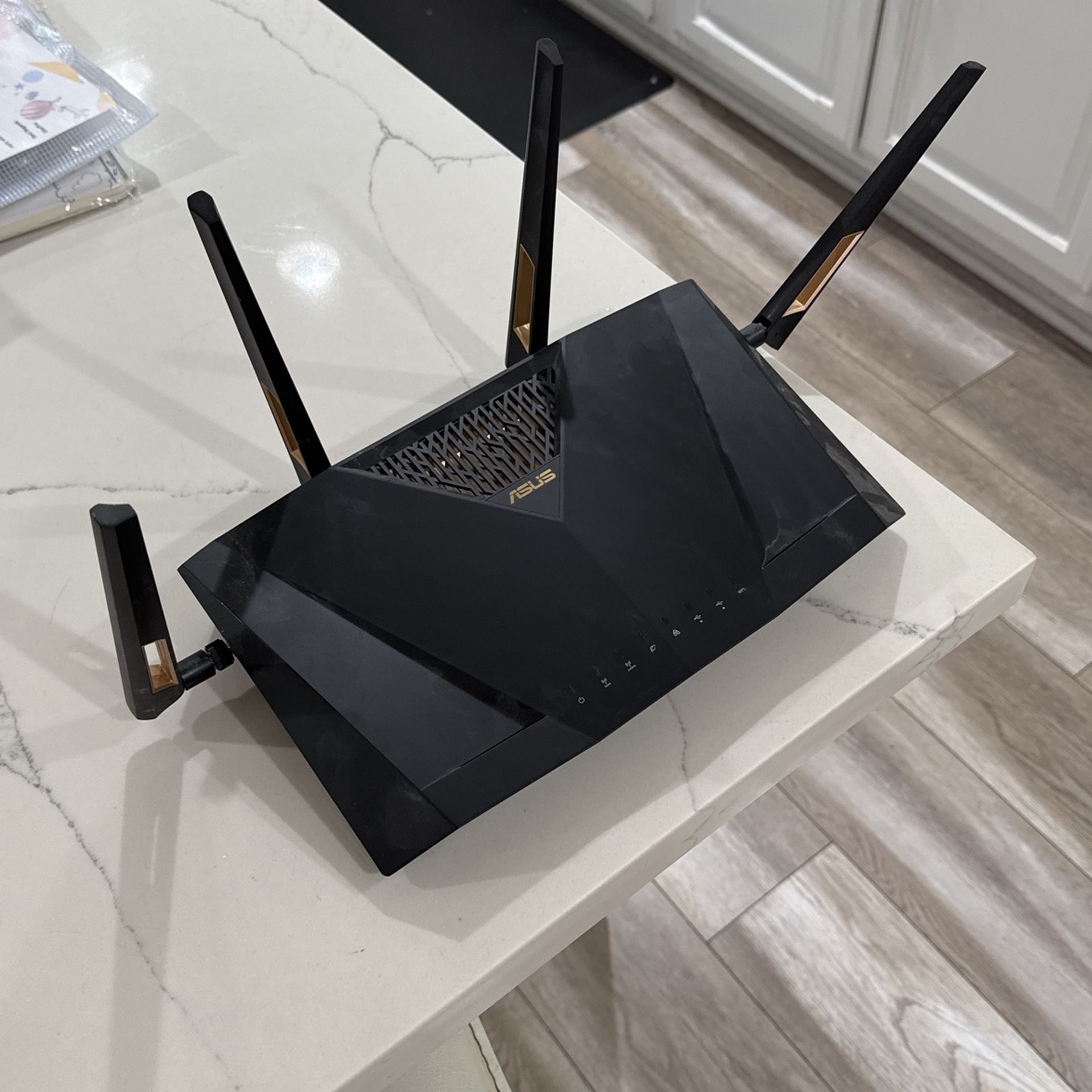 ASUS wireless router