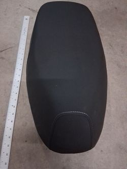 Fat scooter tire seat