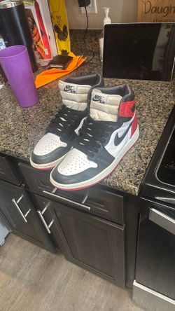 Jordan 1 Satin