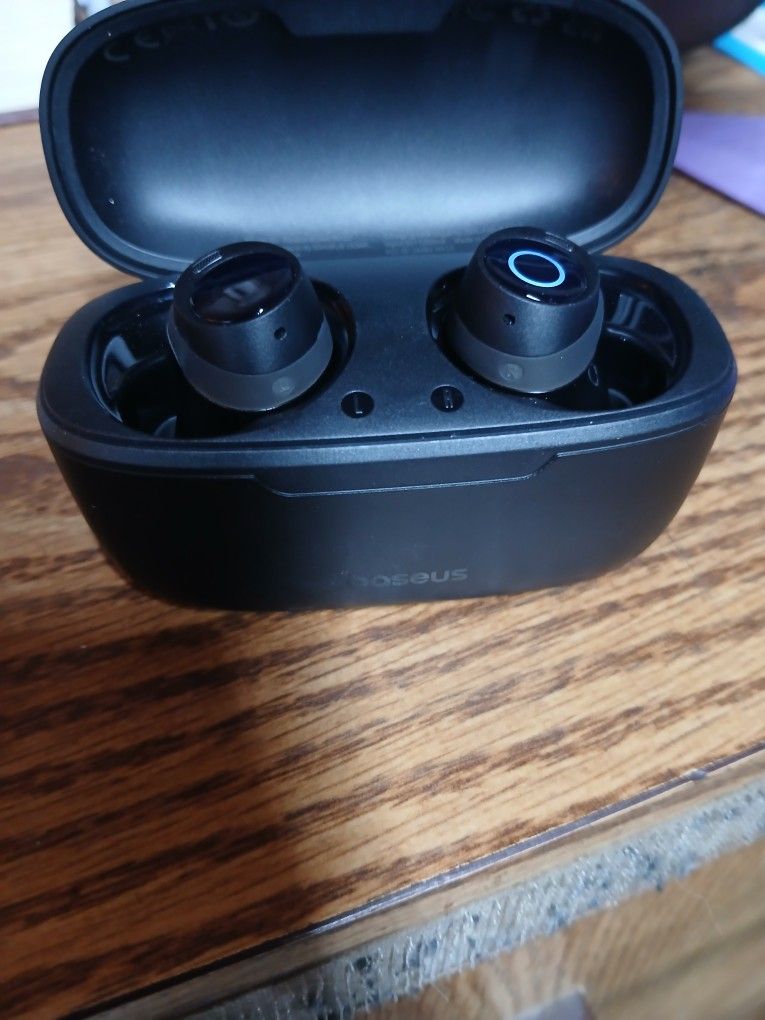 Wireless Earbuds