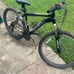 “SCHWINN RANGER ONLY NEEDS OIL ON THE CHAIN”